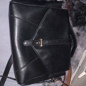 Black crossbody slightly worn